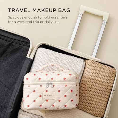 HBselect Quilted Makeup Bag, Portable Cotton Large Travel Makeup Bag, Cute Coquette Strawberries Floral Cosmetic Bags Toiletry Bags for Women Teen Girls Mom