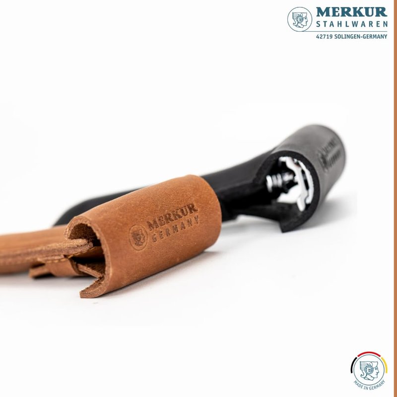 MERKUR Brown Leather Razor Case – Vegetable-Tanned Cowhide, Precision Fit for Safety Razors up to 110 mm, Protective Travel Cover, Made in Germany