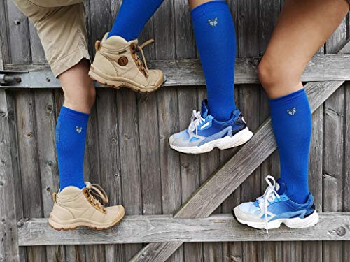 TEAM MAGNUS Tundra wolf kids ski socks in 80% wool. 3-pack of kids winter socks in fine knit, super insulating wool (knee length)