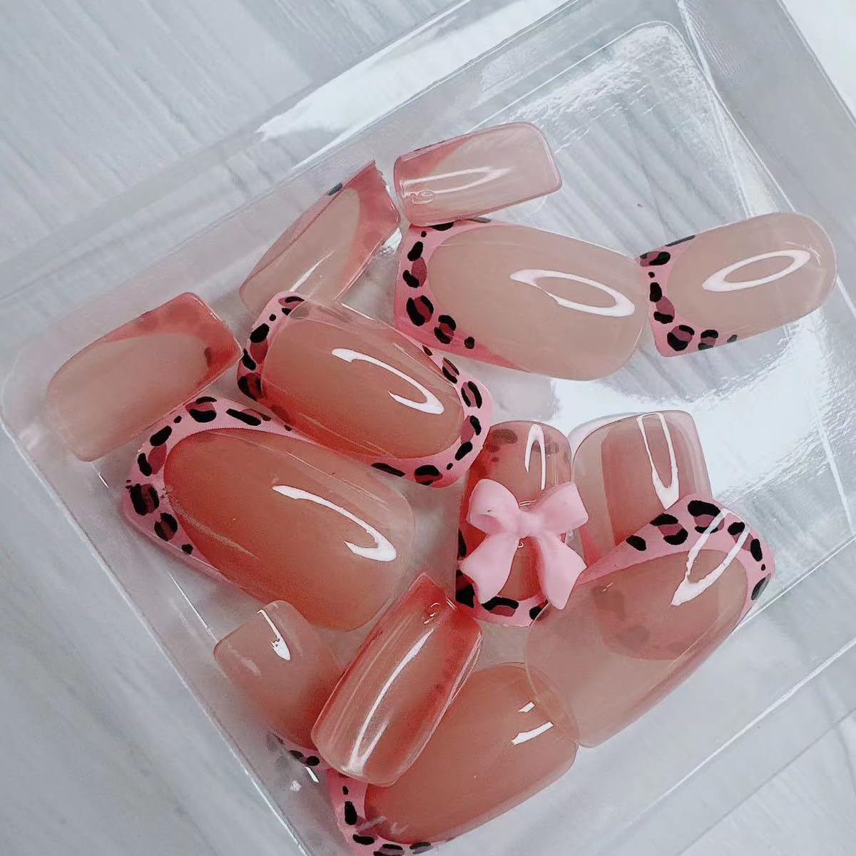 24pcs French Tip Press-On Nails - Short, Charms, Bow, Flower Design, Pink, Cute, Square Shape, Acrylic, Rhinestones