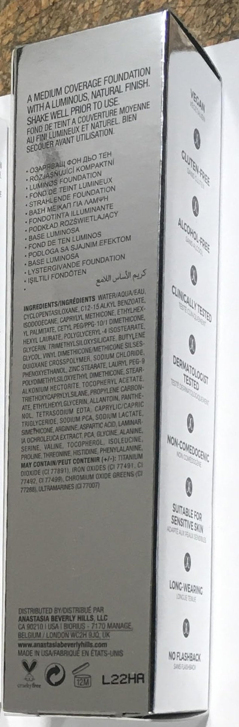 Anastasia Beverly Hills Luminous Foundation - Water-Resistant Long-Wear Face Makeup, Lightweight Glow-Boosting Formula for All Skin Types - 200W