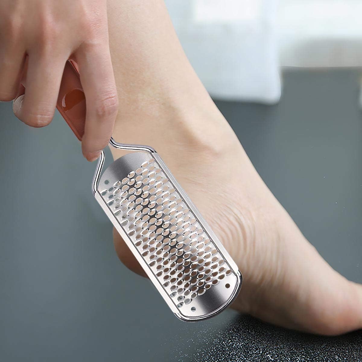 3 Pieces Colossal Foot Files Kit Foot Scrubber Foot Rasp and Double-Sided Heel Files Pedicure Tools Callus Remover Stainless Steel Feet Scraper Foot Grater for Dead Skin