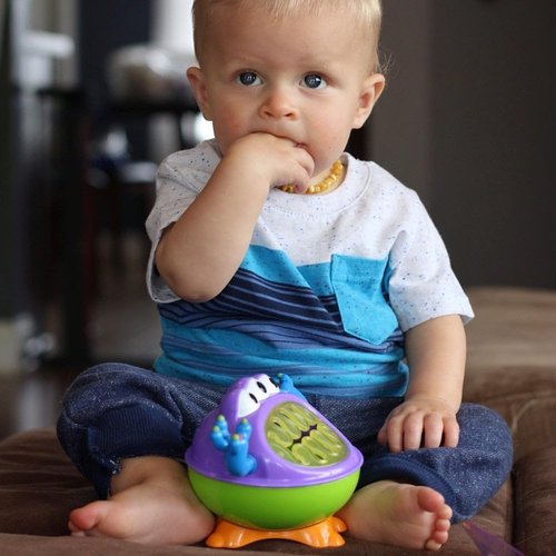 Nuby 3-D Monster Toddler Snack Containers - Spill-Proof Snack Cups for Toddlers with Soft Silicone Flaps - BPA-Free, Dishwasher-Safe