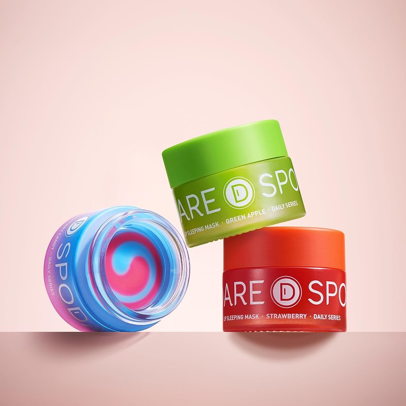 SPODARE Sleeping Lip Mask Strawberry - Overnight Lip Treatment, Lip Care Hydration, Repair for Dry Cracked Lips, Vitamin C, Soft and Nourished Lips Overnight, Christmas, with Shea Butter - 12g