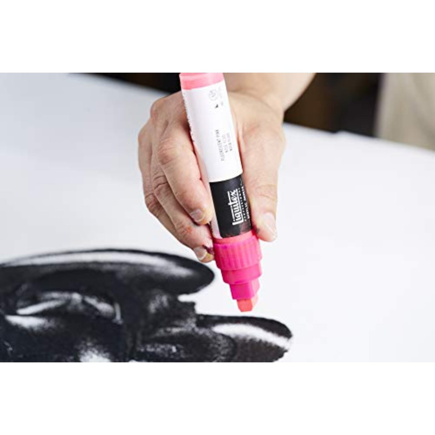 Liquitex Professional Fine Paint Marker, 2-4mm, Prussian Blue Hue