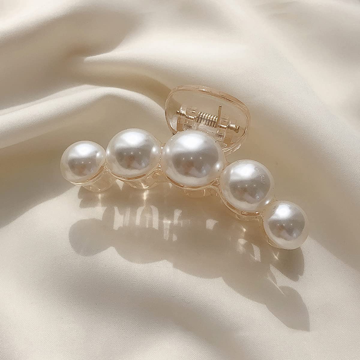 Mehayi 4 PCS Large Pearl Hair Claw Clips for Women Girls, Hair Barrette Clamps for Thick Thin Hair, Fashion Hair Accessories Headwear Styling Tools for Party Wedding