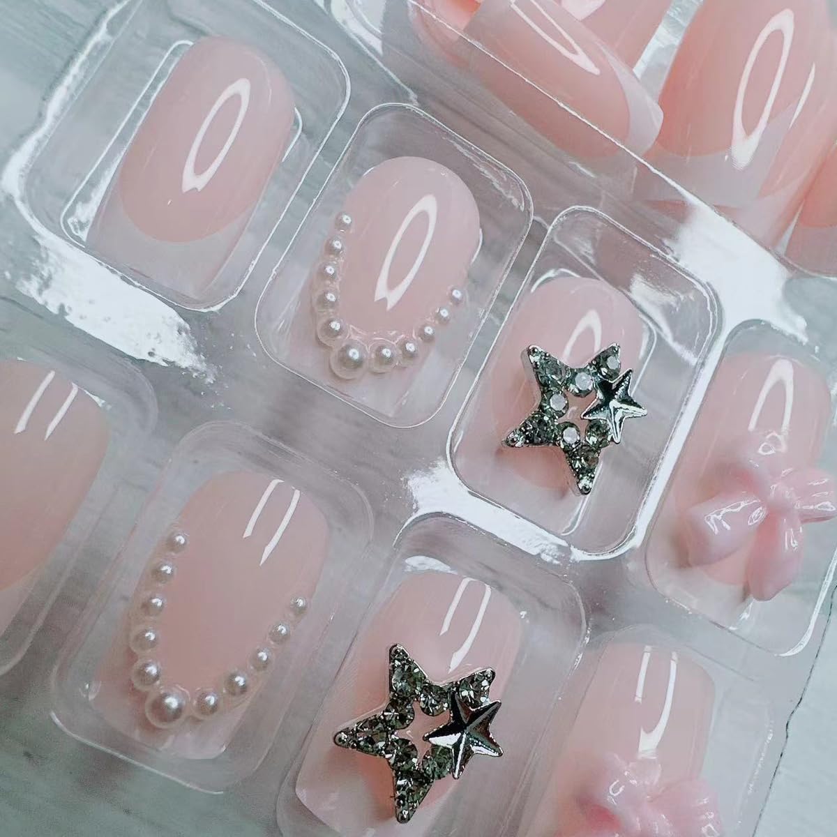 24pcs French Tip Press-On Nails - Short, Charms, Bow, Flower Design, Pink, Cute, Square Shape, Acrylic, Rhinestones