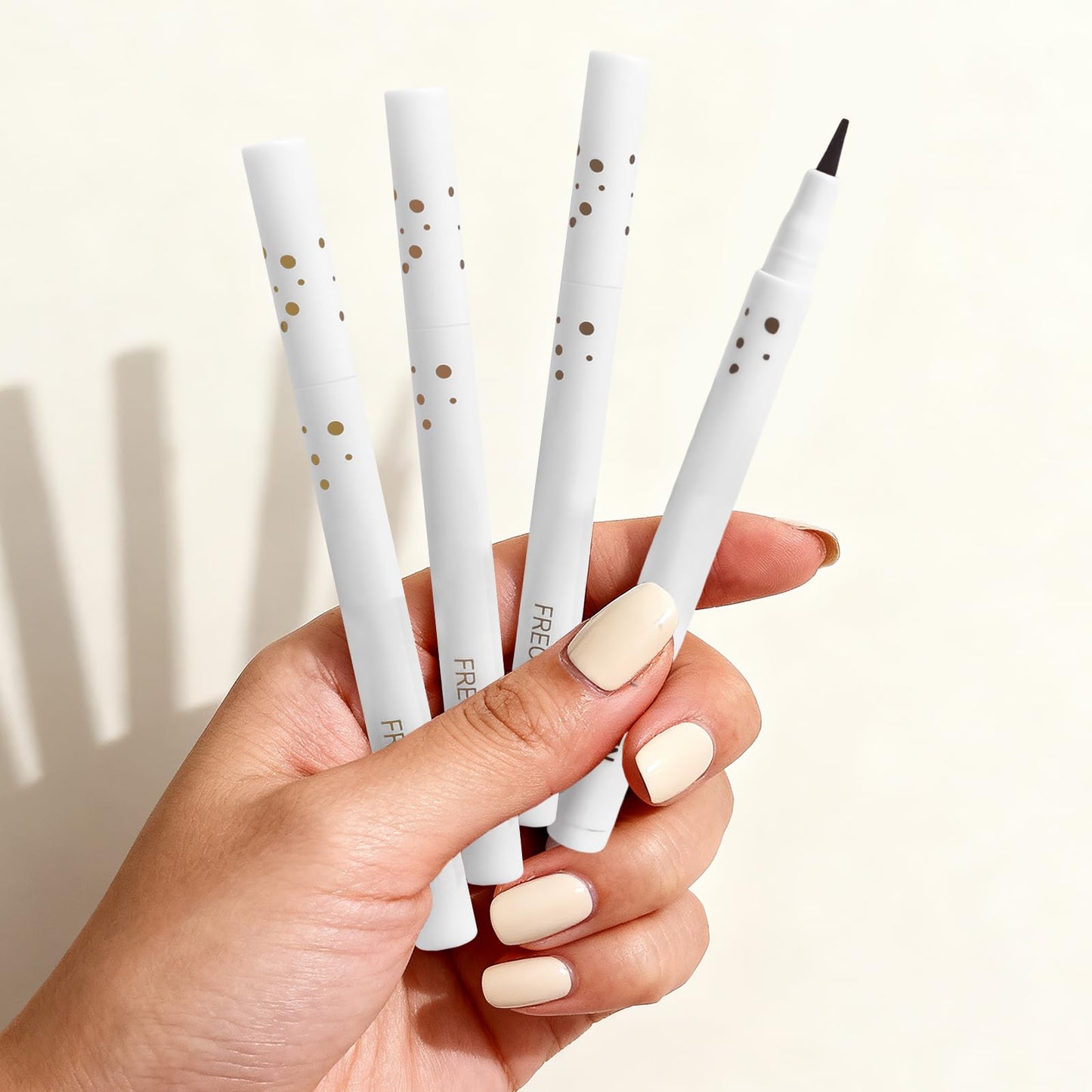 Janwana Freckle Pen Lifelike Natural Freckle Makeup Waterproof & Smudge Proof 2PCS Long Lasting Freckle Faux Looking Freckle Pencils - Light Brown + Natural Coffee