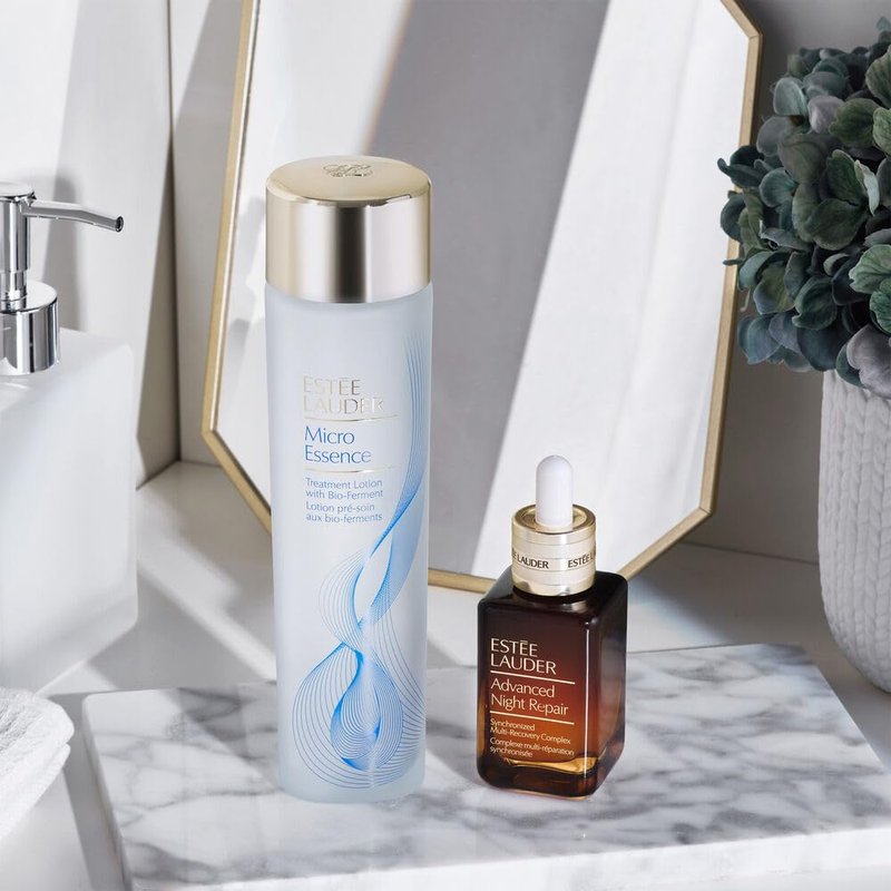 Estée Lauder Micro Essence Treatment Lotion with Bio-Ferment | Toner for Face | Skin Barrier Repair, 6.7 Fl Oz