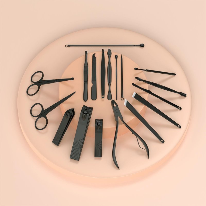 ZIZZON Nail Clippers Manicure Pedicure Set 18 in 1 Nail Grooming Kit with Leather Travel Case(Black/Pink)