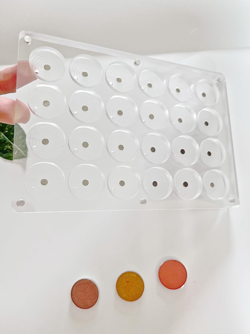 UDTIP New Acrylic Transparent Elegant Empty Magnetic Eyeshadow Makeup Palette -26mm x24 holes