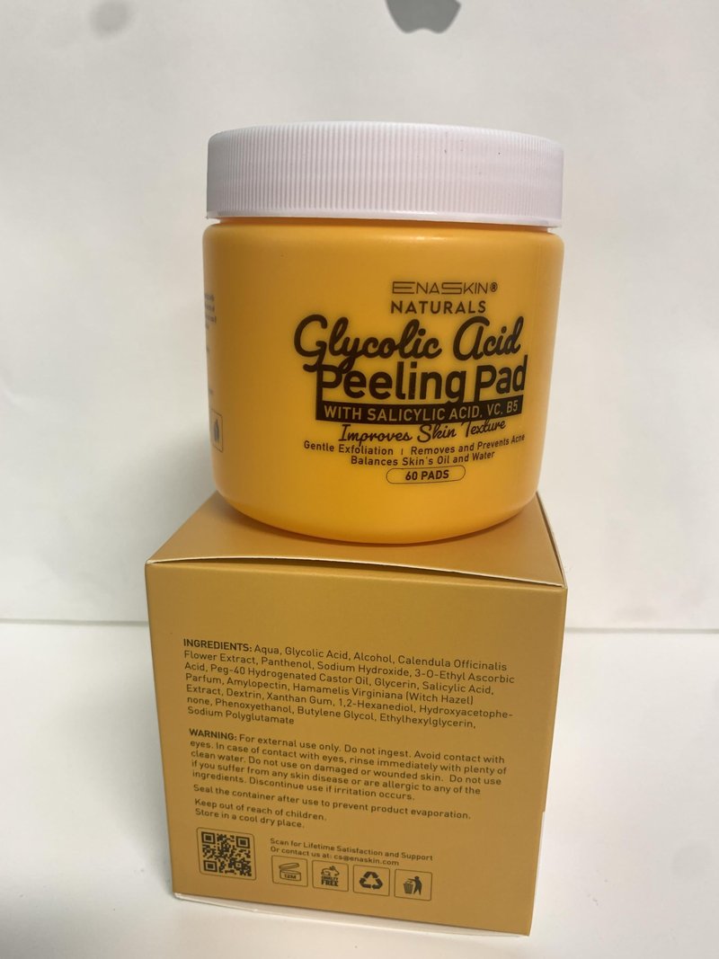 Gentle Exfoliation Peeling Pads with Glycolic Acid, Salicylic Acid & Vitamin C | Pre-soaked Pads for Radiant Skin, Hydration & Fine Line Reduction | For All Skin Types | Easy, Mess-Free Application