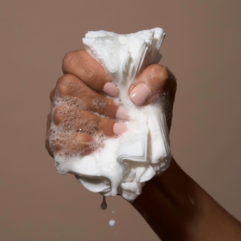 Loved01 Face & Body Cleansing Wipes, John Legend Skincare, Oil Free, No Rinse, Green Tea Extract, Blemish Prone Skin, Lavender Scent, On the Go, Vegan & Cruelty-Free, 24 Wipes