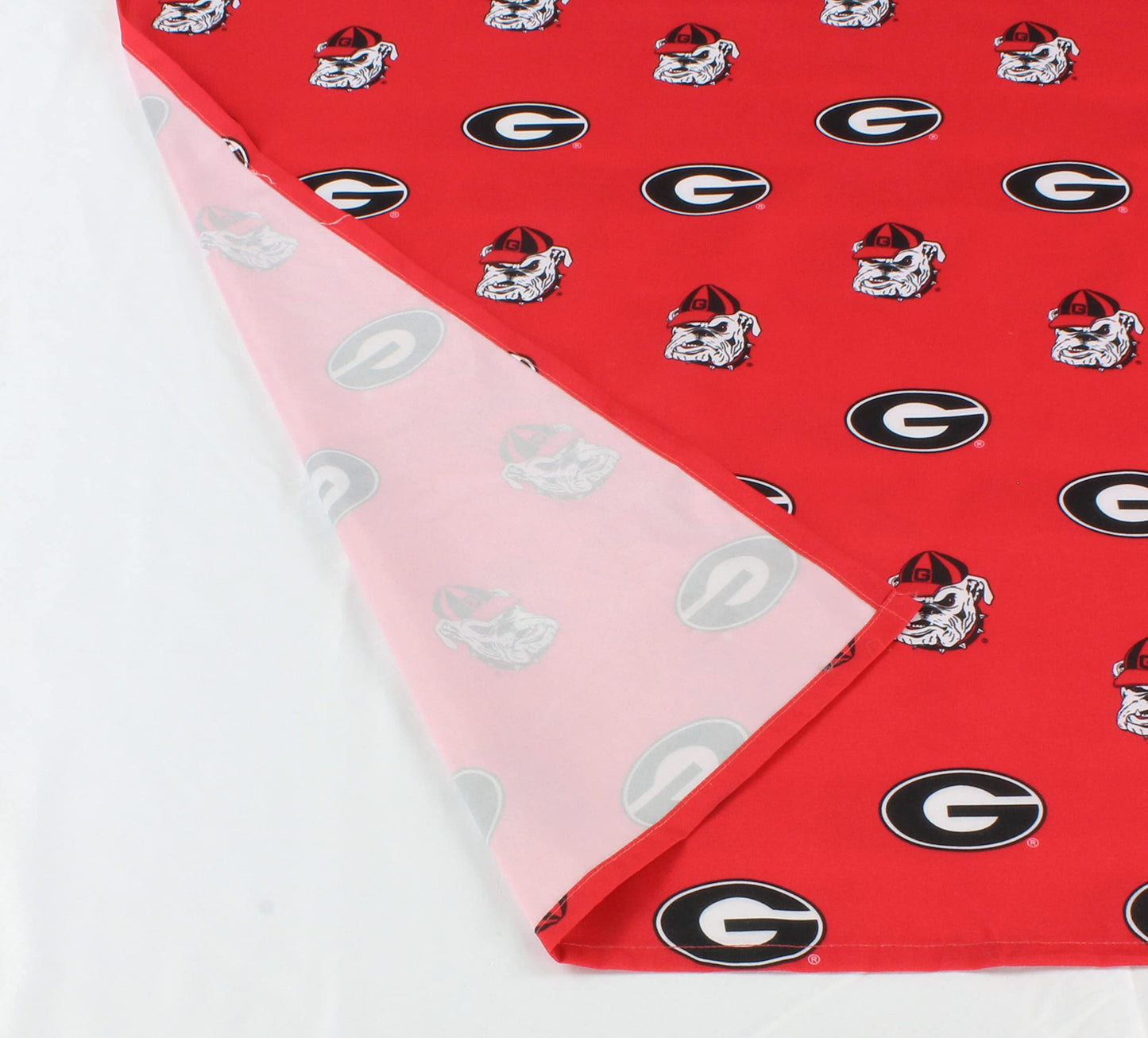 College Covers Everything Comfy Georgia Bulldogs Curtain Panel Set, 2 Panels, 2 Matching Tie Backs, 42 inches Wide by 84 inches Long