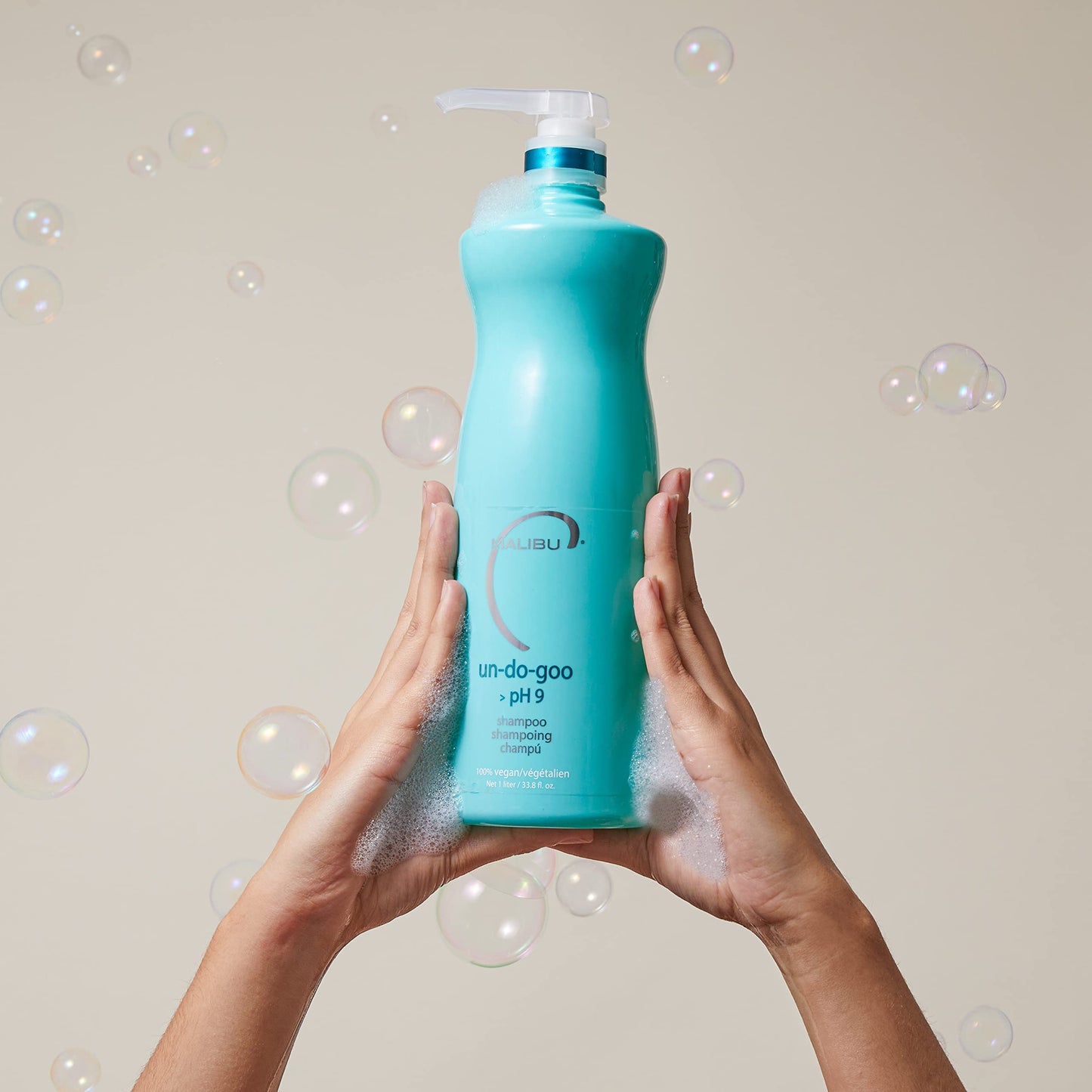 Malibu C Un-Do-Goo Clarifying Shampoo - Removes Product Build Up and Resins from Hair - Shine Restoring, Sulfate-Free Cleanser (12 Packets)
