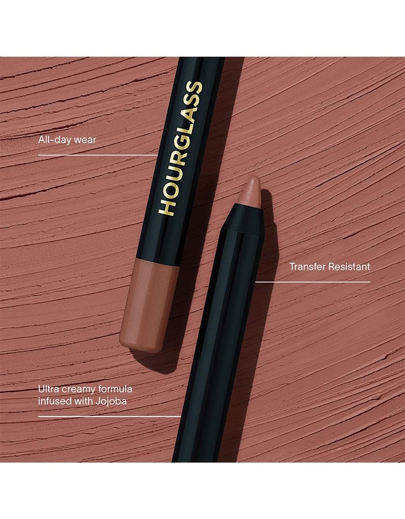 Hourglass Shape and Sculpt Lip Liner