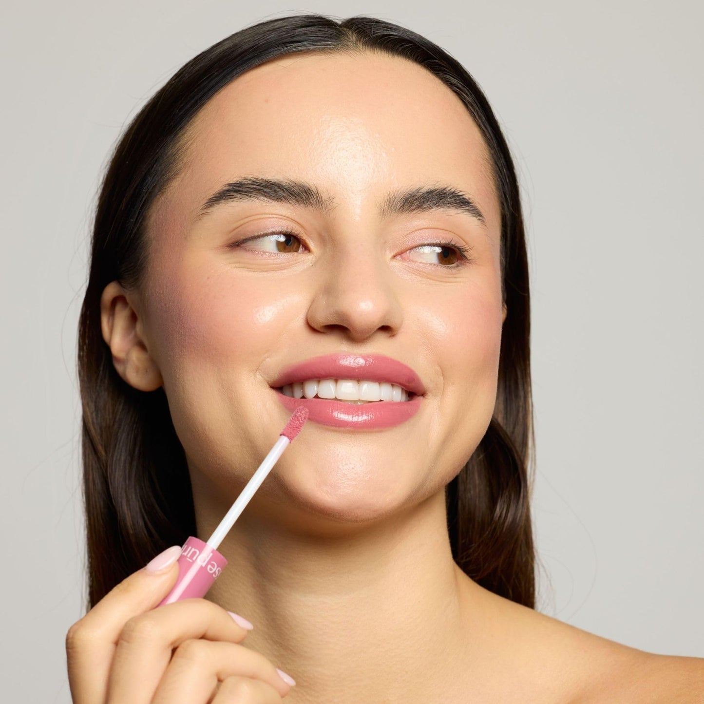 pūrlisse Dew Moisturizing Lip Gloss - Hydrating & Non-Sticky Long Lasting Lip Gloss - Enriched with Bakuchiol, Mango Seed Butter & Avocado Oil to Soften & Smooth - Mauve Berry (0.25 oz)