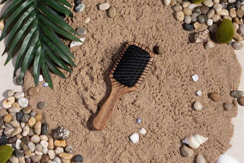 Acca Kappa Wood Paddle Brush - Pneumatic Design with Pom Pins | Travel Size
