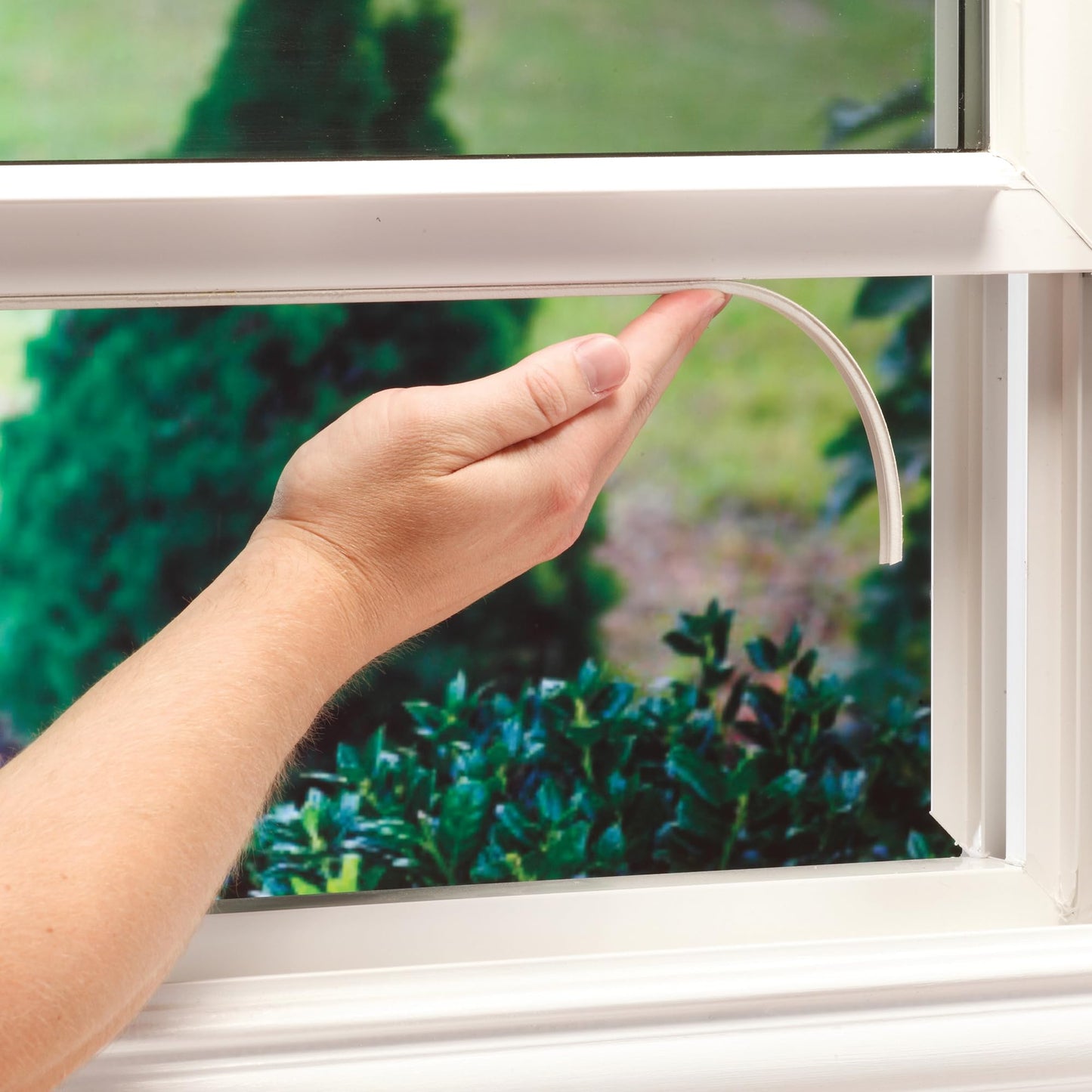 M-D Building Products 02618 1/8 in. x 3/8 in. x 17 ft. White Premium Rubber Window Seal for Ex-Small Gaps