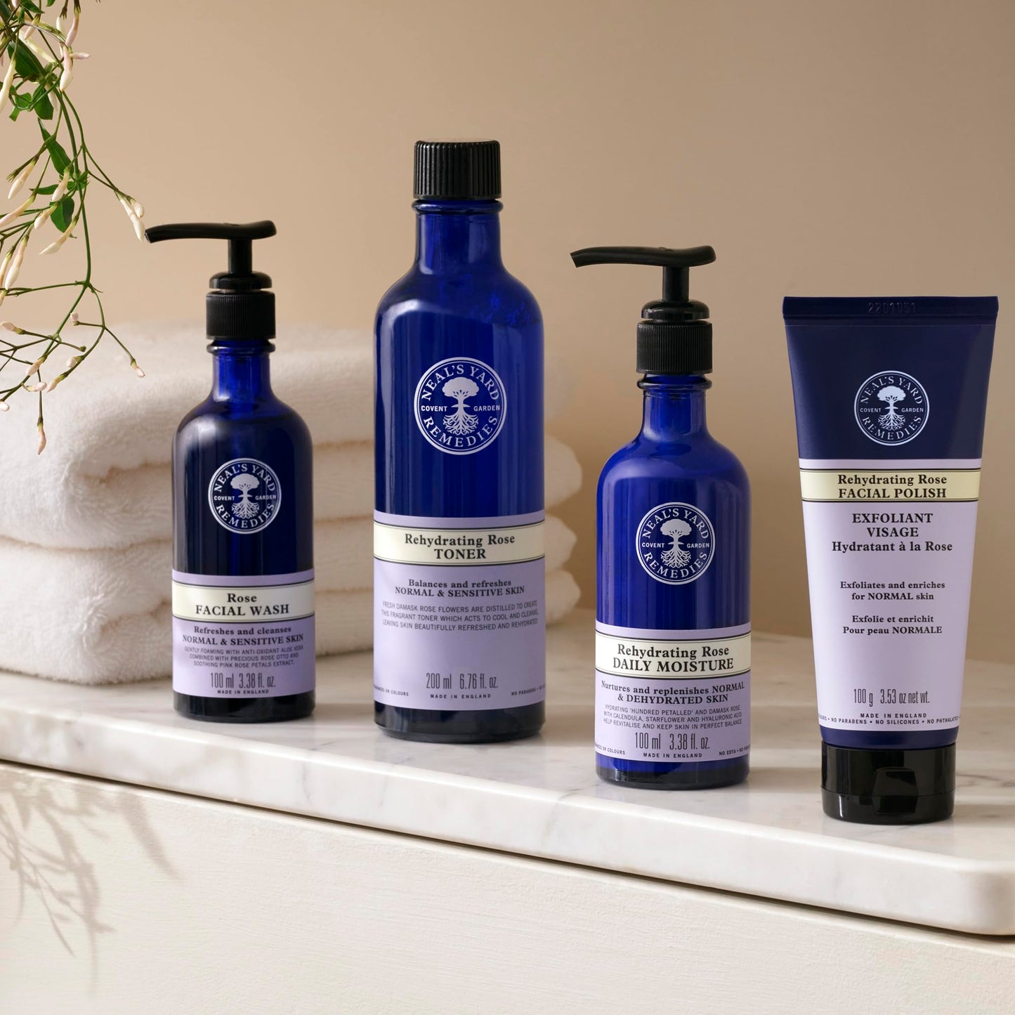 Neal's Yard Rehydrating Rose Face Wash, Soothing & Balancing for All Skin Types, With Aloe Vera & Rose Otto, Vegan Approved & Cruelty-Free, 100mL