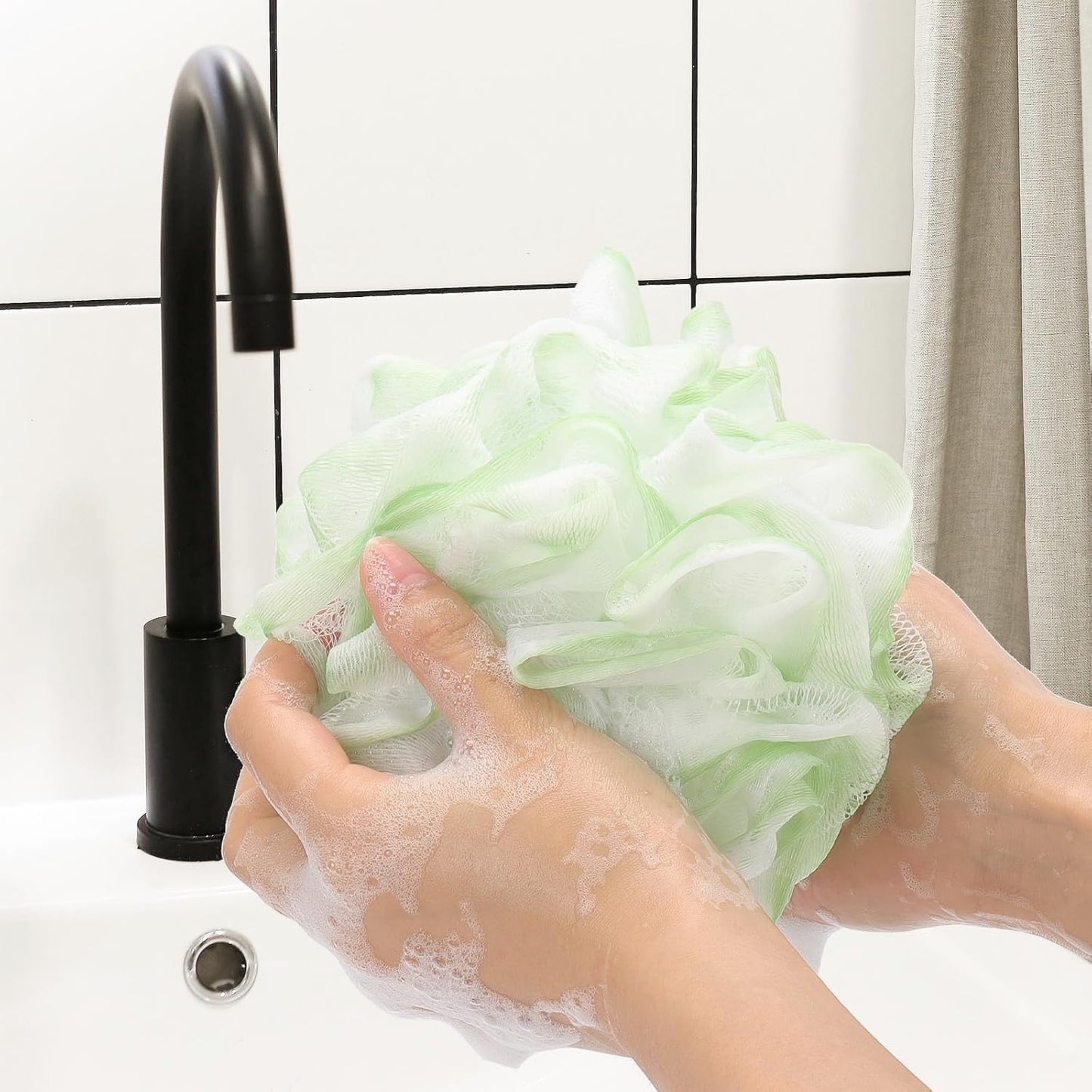 Bath Loofah Shower Sponge Pouf Body Scrubber Exfoliator Scrubber Ball (Set of 6)