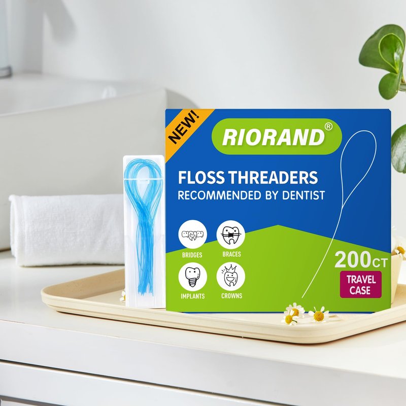 RioRand Floss Threaders, Essential Tool for Maintaining Oral Health with Braces, Bridges, and Implants 200Count (Pack of 4)