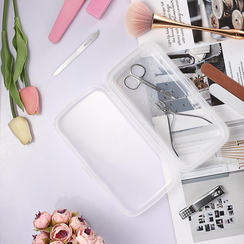 JUXYES 2 PCS Plastic Sterilizing Tray for Nail Art Accessories Tools, Portable Nail Art Tool Sterilizer Tray with Strainer, Fully Transparent Storage Box Organizer for Tweezer Manicure Tools
