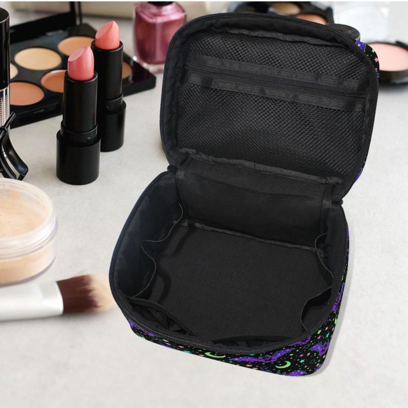 MNSRUU Goth Makeup Bag, Magic Gothic Galaxy Bat Makeup Organizer Bags Toiletry Bag Box Travel Cosmetic Bag Make Up Train Case for Women Teen Girl Ladies Skulls 219