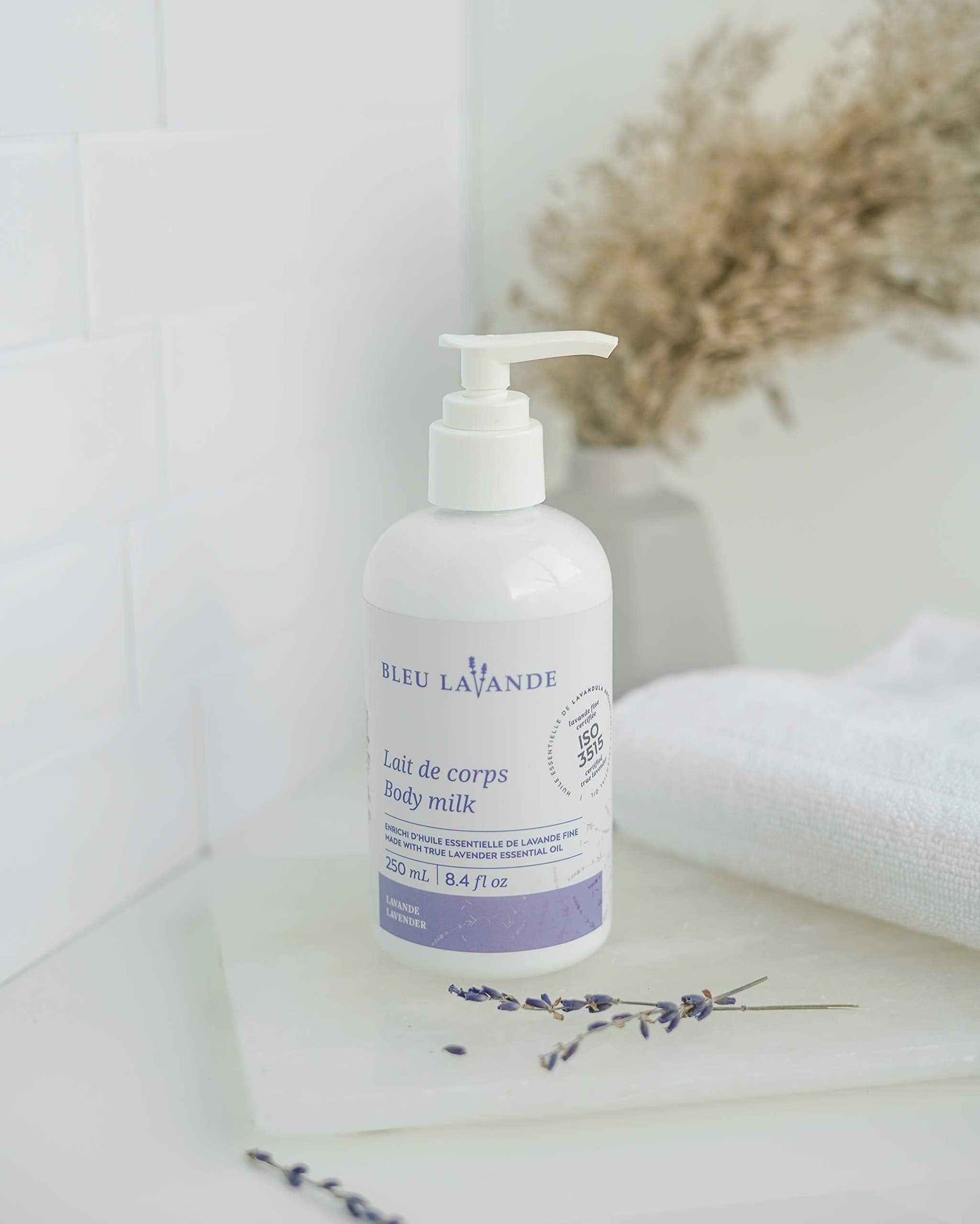Bleu Lavande - Natural Lavender body milk - Made with Certified Premium & 100% Pure True Lavender Essential Oil - Soothing, Cruelty-free and Vegan - No Artificial Fragrances - 8.4 Fl Oz