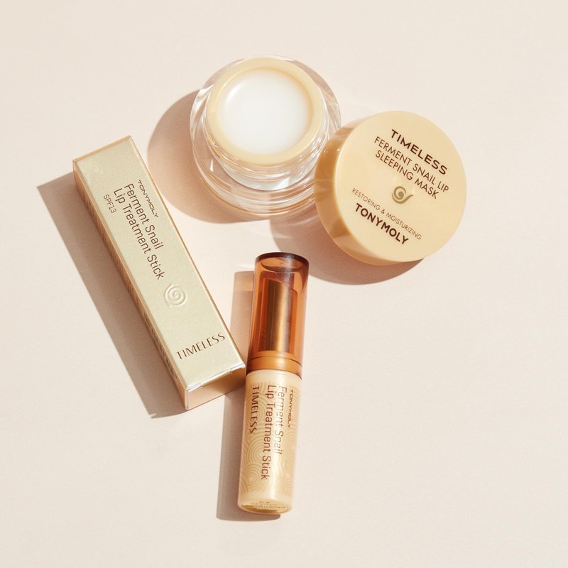 TONYMOLY Timeless Ferment Snail Lip Balm – Korean Moisturizing Lip Balm for Dry, Chapped Lips, Nourishing Snail Mucin Formula Helps Protect & Smooth Lips, 3.5 g