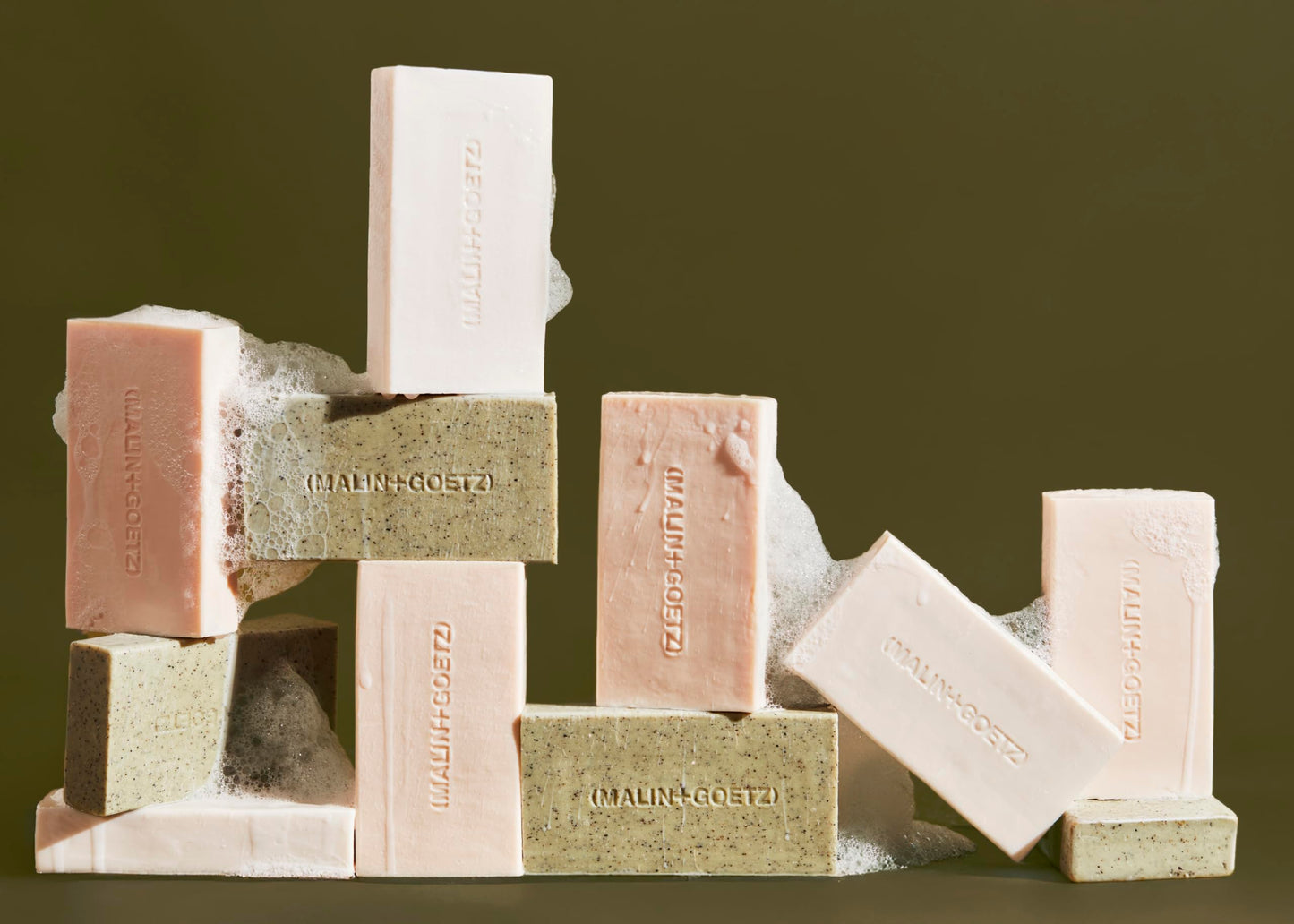 MALIN+GOETZ Mandelic Acid Exfoliating Bar | Triple-Milled Exfoliating + Cleansing Bar | Mandelic Acid, Lactic Acid, Pumice + Eucalyptus | Smooths, Softens + Brightens Skin | Vegan + Cruelty-Free(5 oz)
