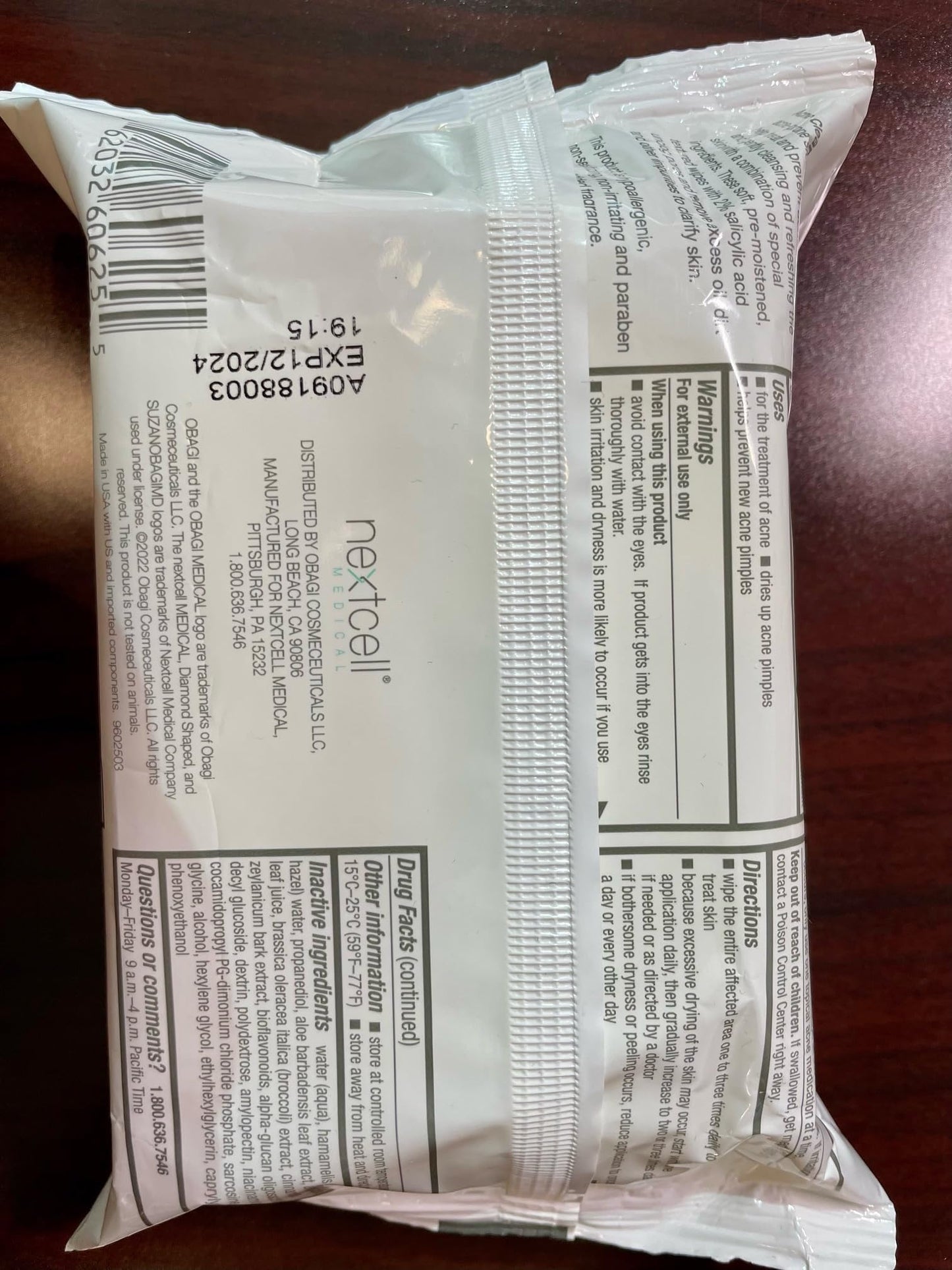SUZANOBAGIMD On the Go Cleansing Wipes for Oily or Acne Prone Skin, 25 count