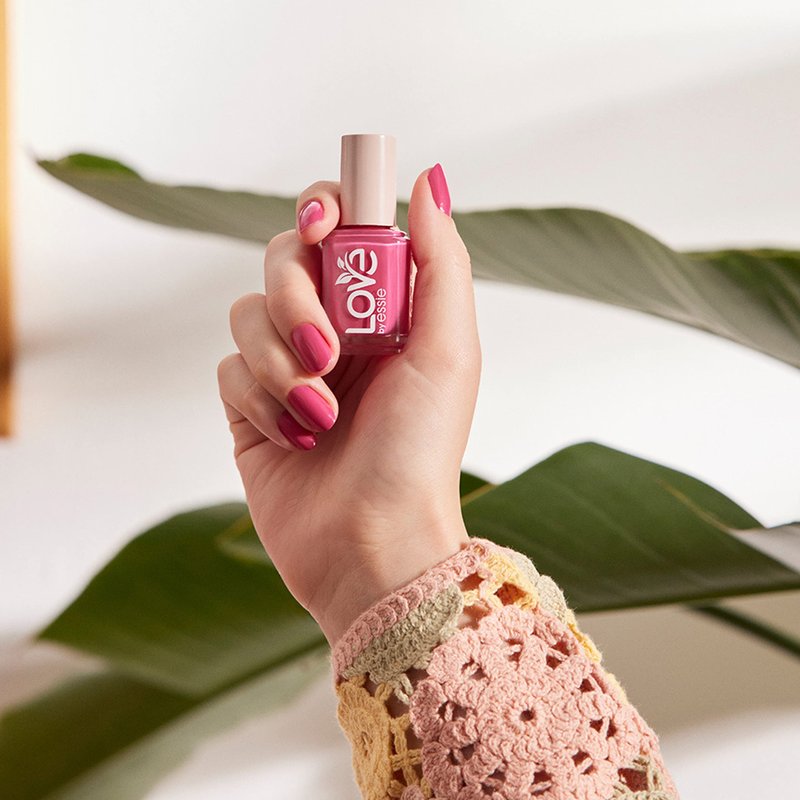 LOVE by essie Nail Polish, 80% Plant-based, Salon-Quality, Vegan, Pink, Self-Love Rush, 0.46 Fl Oz