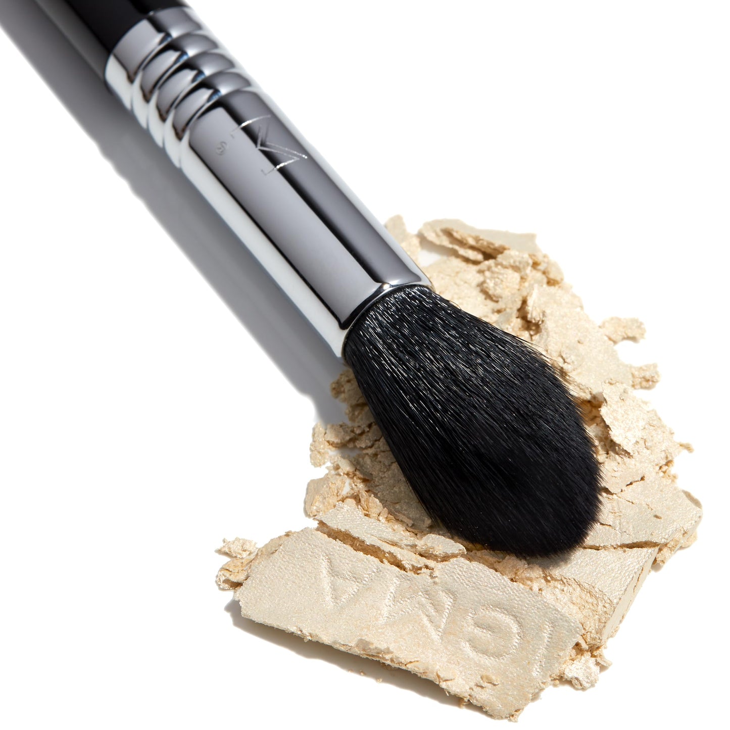 Sigma Beauty Professional F35 Tapered Highlighter synthetic Face Makeup Brush with SigmaTech® fibers for Highlighting and Contouring