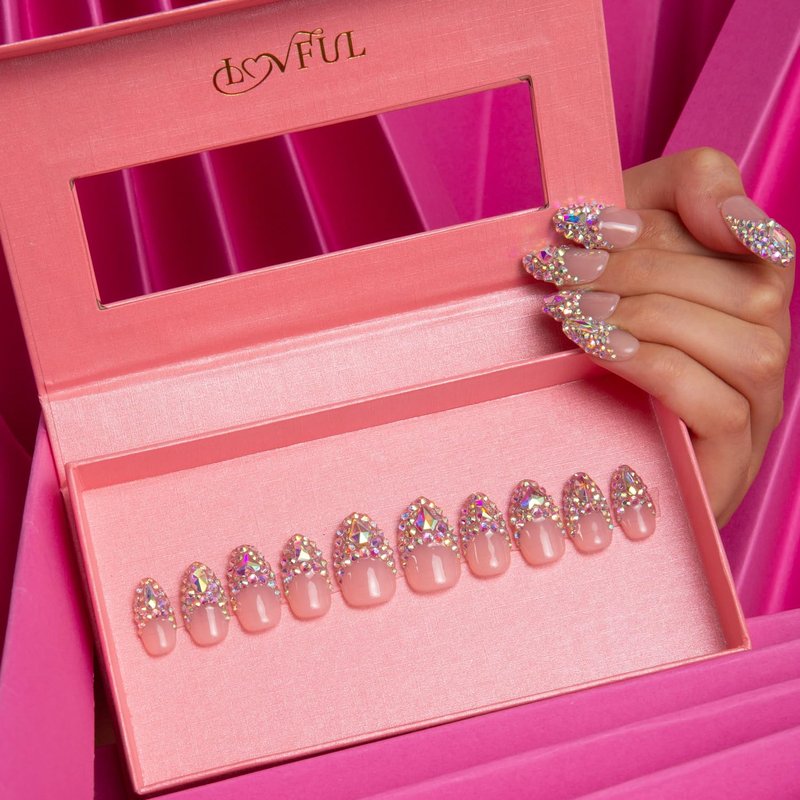 LOVFUL Press on Nails Noir d'Or | Handmade with Full Covered Crystals | Reusable Full Cover Nails | Almond Regular 1.0 in | P003-M