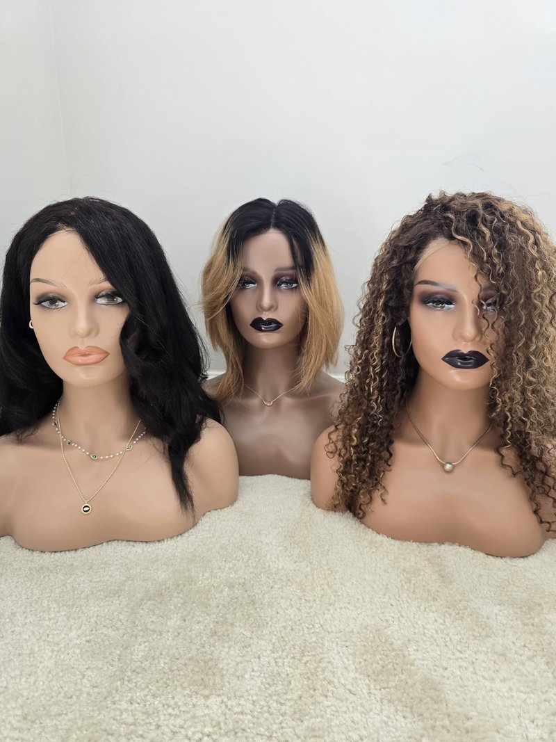 Luxar Beauté Realistic Female Mannequin Head with Shoulder PVC Head Bust Wig Head Stand for Wigs Display & Accessories (Beige)