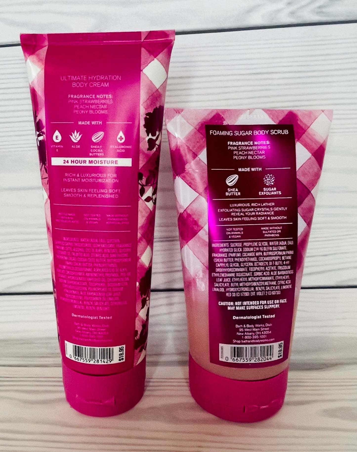 Bath and Body Works Women's Gingham Gorgeous Ultimate Hydration Body Cream and Foaming Sugar Scrub