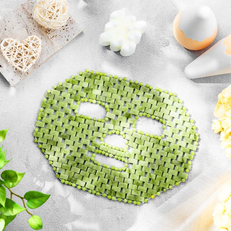 Patelai Jade Facial Mask, Jade Sleep Natural Stone Green Facial Cooling Mask, Beauty Skincare Massage Tools for Alleviate Puffiness Face Massage Puffy Eyes Dark Circles