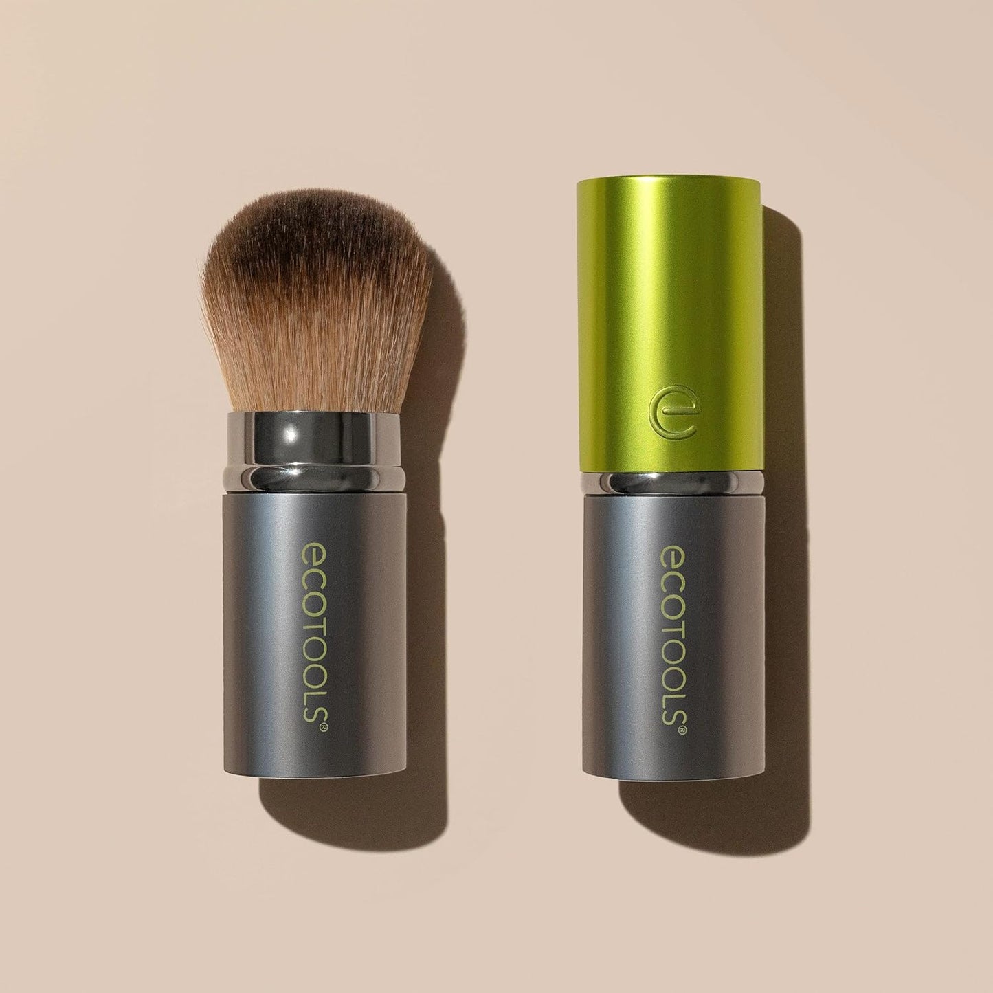 EcoTools Retractable Face Makeup Brush, Kabuki Brush for Foundation, Blush, Bronzer, & Powder, Travel Friendly & Perfect for On The Go, Eco Friendly, Synthetic & Cruelty Free Bristles, 1 Count