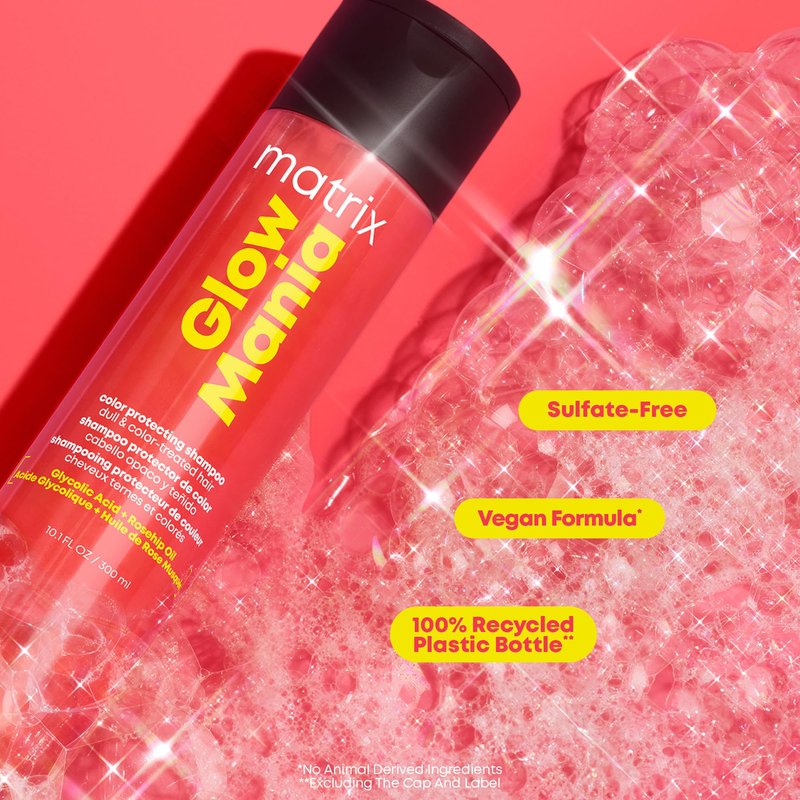 MATRIX Glow Mania Shampoo - Enhances Shine and Moisturizes, Preserves and Protects Color Vibrancy, For Dull and Color-Treated Hair, Sulfate-Free, With Glycolic Acid & Rosehip Oil, 33.8 Fl Oz