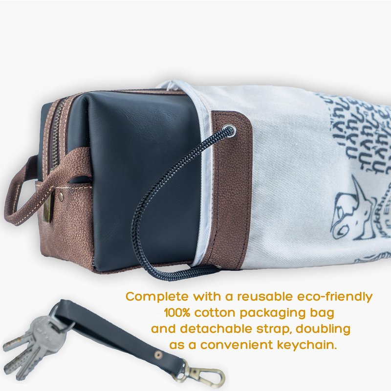 Premium Real Leather Toiletry Bag With Hook, Handmade Full-Grain Genine Leather Kit Bag for Men & Women, Water-Resistant Travel Organizer (Fits 3-4 oz Bottles) Luxury Shaving/Grooming Kit Gift
