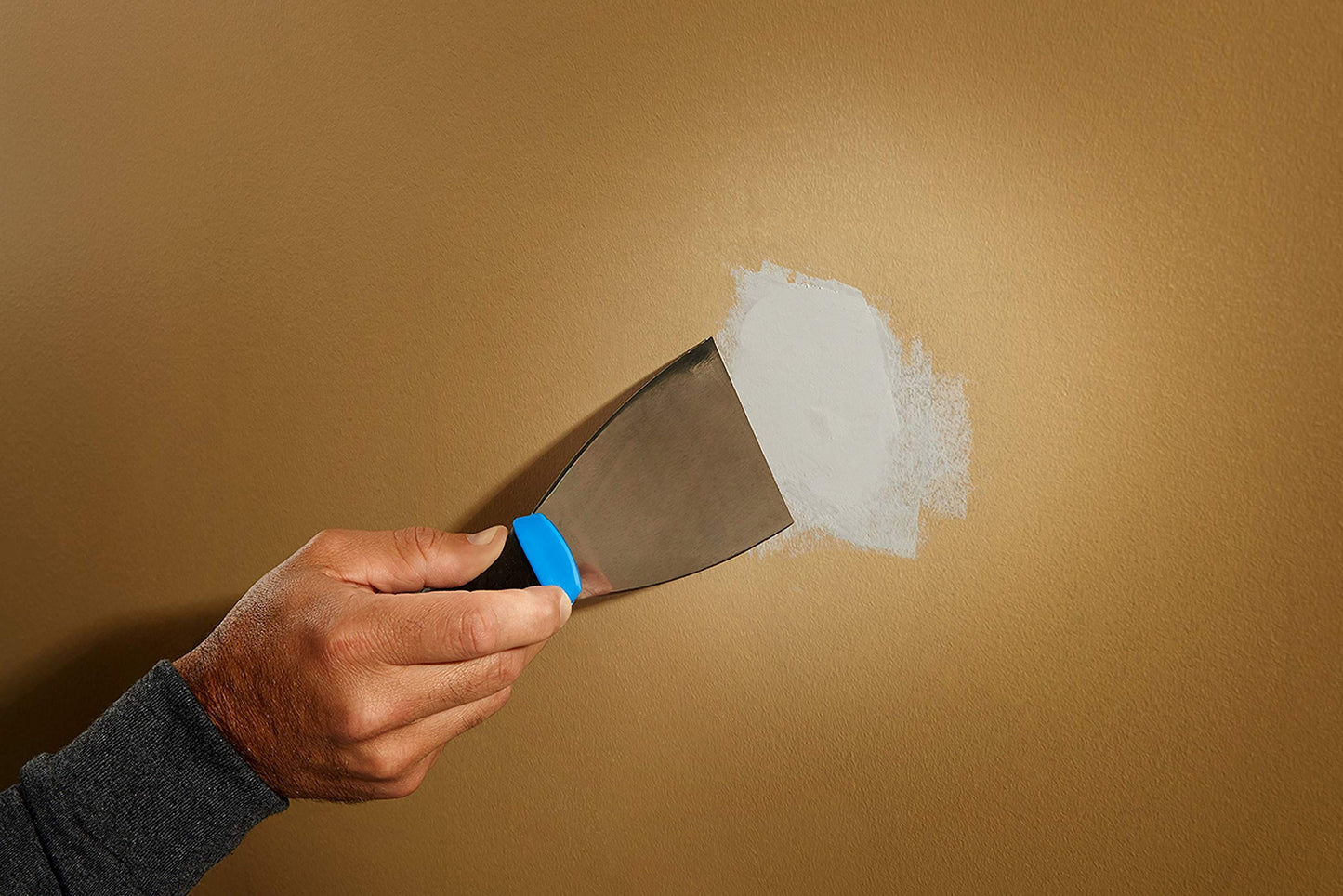 3M High Strength Spackling Compound, 8 oz., Small Hole Repair Primer Enhanced Spackling Compound, Quick & Easy Repair For Nicks & Nail Holes, No Shrinking, Cracking or Sagging (SHR-8-PC-12)