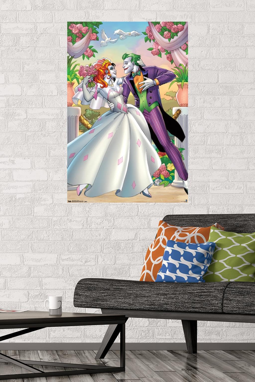 Trends International DC Comics - Harley Quinn - Romance Wall Poster, 22.375" x 34", Unframed Version