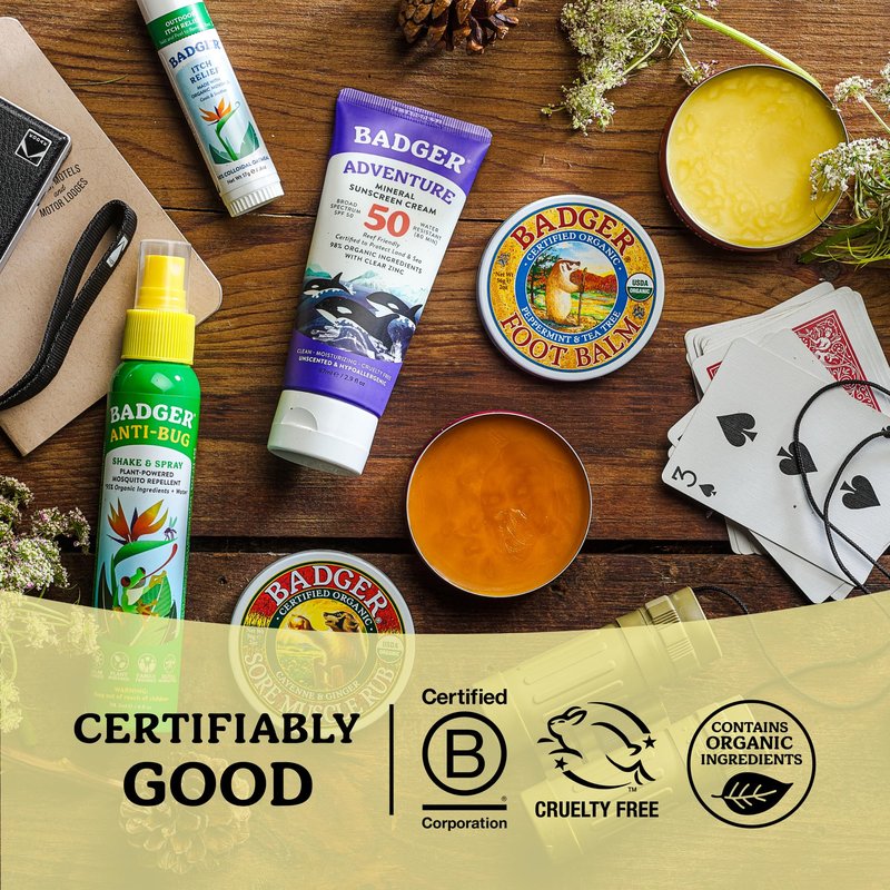 Badger Foot Balm, 100% Organic Foot Cream for Dry Cracked Heels and Feet, Fast Acting Foot Care for Women & Men, All-Natural Cracked Heel Treatment, 2 oz Tin