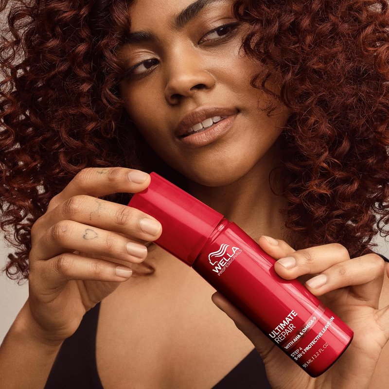 Wella Professionals 5-in-1 Leave-In Treatment for Damaged Hair - Repairs, Smoothens Frizz | 3.2 Fl Oz