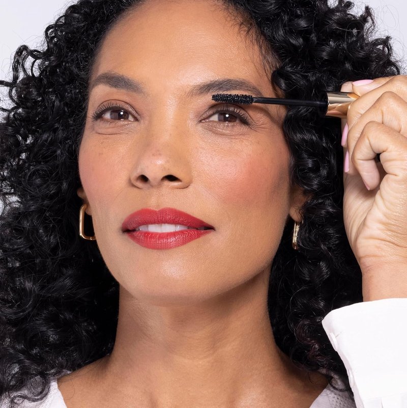 Wander Beauty Lipsetter Dual Cream Lipstick & Lip Liner - Red Over Heels | Ultra-Smooth, Hydrating Formula with Soft Matte Finish