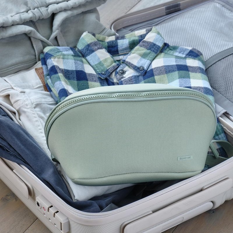 Machine-Washable Neoprene Toiletry Bag - Modern Green Dopp Kit for Travel | Large Easy-to-Clean Case for Cosmetics & Skincare