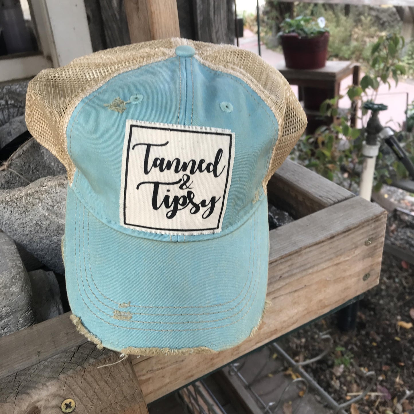 VINTAGE LIFE Baseball Cap for Women Funny Trucker Hat Cute Distressed Ball Caps (Tanned & Tipsy, Teal Blue)