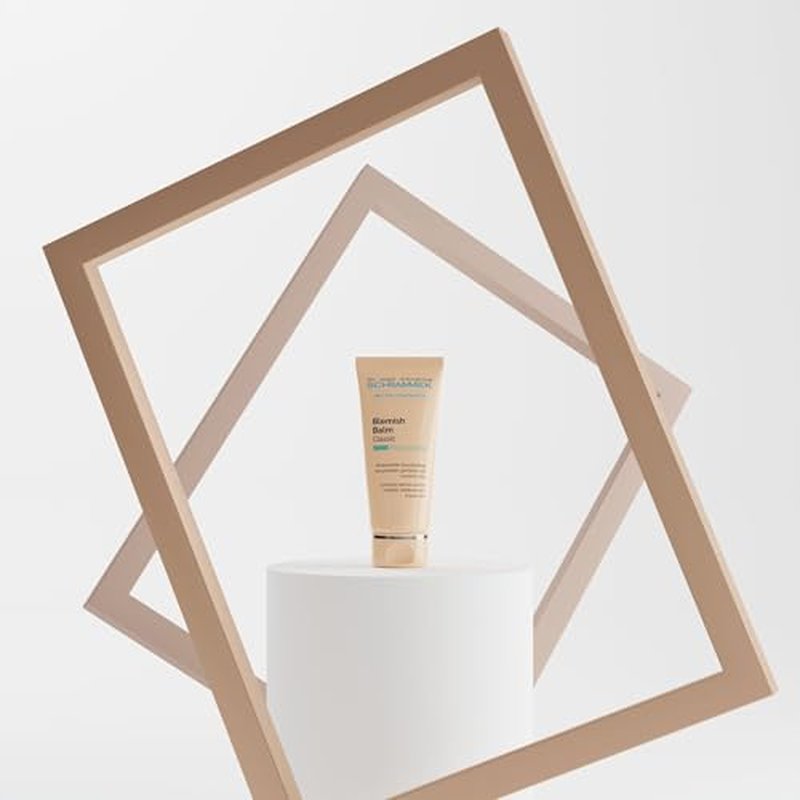 Schrammek Blemish Balm Classic (1.4 fl oz) - Covering Special Care for Irritated, Reddened & Impure Skin - The Original since 1967 - BB Cream - Tinted Face Moisturizer - Facial Skin Care - Dr