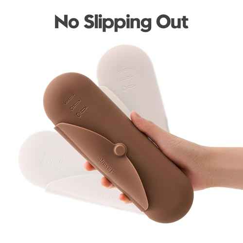 Silicone Makeup Brush Holder£¬Travel Makeup bag-Soft Portable Cosmetic Face Brushes Holder£¬Large Travel Makeup Brush Case with Anti-Fall Out Magnetic Closure